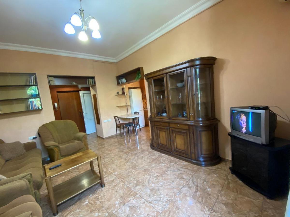 Agora Arcs Apartment Jerevan Eksteriør billede